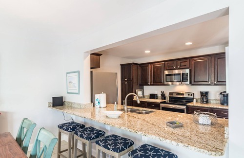 Litchfield by the Sea Condominio | Hermosa unidad en la comunidad Heron Marsh en Litchfield by the Sea