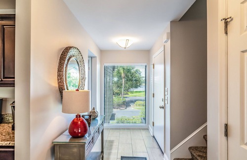 Litchfield by the Sea Condominio | Hermosa unidad en la comunidad Heron Marsh en Litchfield by the Sea