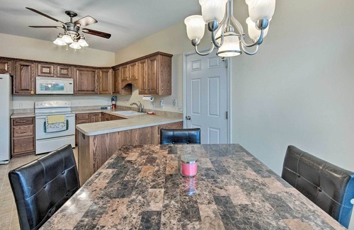 Hershey Casa | Hershey Unit w/ Shared Pool, Hot Tub + Yard!