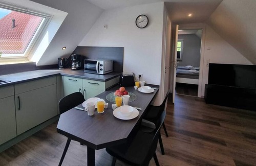 Sudcoldinne Apartamento | Herzlich Willkommen in der "ferienwohnung Mühlenblick" im Herzen von Großheide!