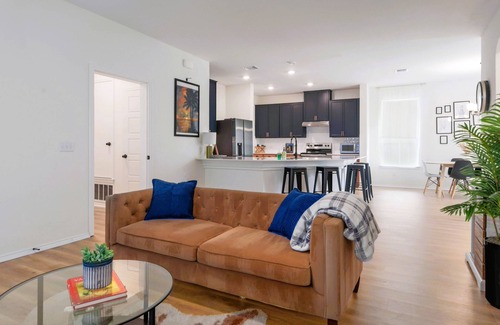 McNeil Casa | Hestia: 3BR/2BA | Near Tech Ridge & East Village