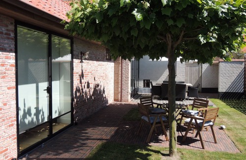 Klemskerke Villa | Het Heidehuis - beautiful vacation home with all comfort and beautiful garden