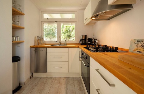 Renesse Casa | Het Ongerepte 51 holiday home privately situated near beach in Renesse
