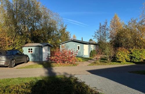 Oosterwolde Chalet De Esquí | Het sfeervolle Meerhuis voor een bijzonder verblijf