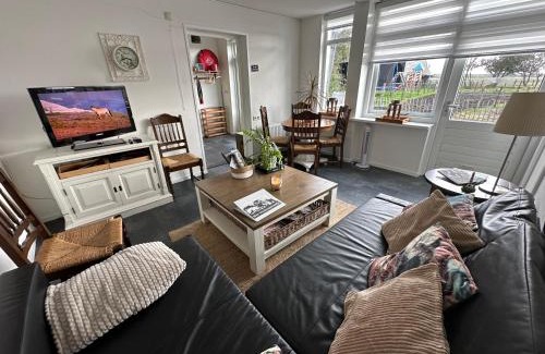 Burgh-Haamstede Apartamento | Het Tinkerparadijs, paarden, rust en ruimte.