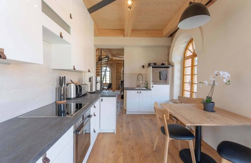 Buhlau Apartamento | HexenburgbeiDresden 4-Raum Architektengaleriew., Whirlwanne, Kamin, Balkon