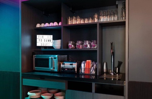 Goose Hollow Casa | Hey gorgeous! You seem like you’re up for a good time.
