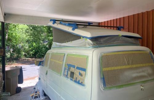 Almont Otro | Heyward Camper Host