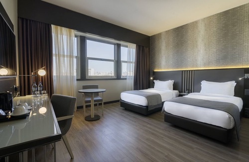 Santo Antonio Hotel | HF Fénix Lisboa