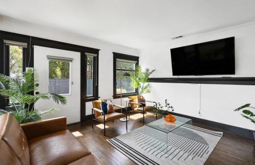 Alamitos Beach Casa | HGTV Featured Modern Craftsman Mins2Beach GameRm
