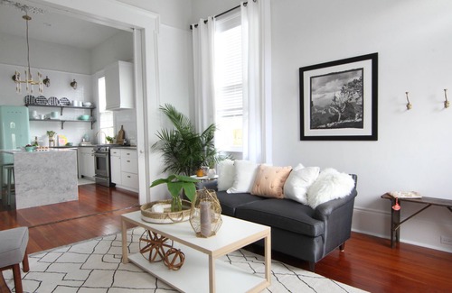 Bywater Casa | Belleza en AGUA HGTV como se ve en New Orleans Reno - Impresionante espaciosa de 1 dormitorio