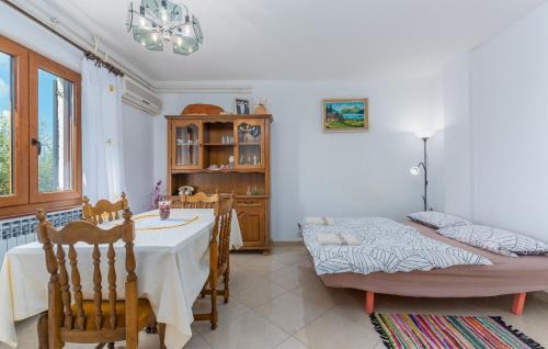 Sveti Lovrec Casa | HH Korsa with shared pool