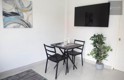 Noord Apartamento | HHC Apartments Kronos