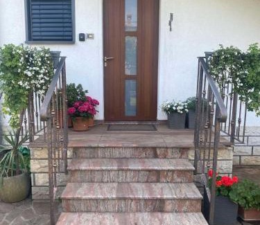 Dutovlje Apartamento | Hiša Tavčar