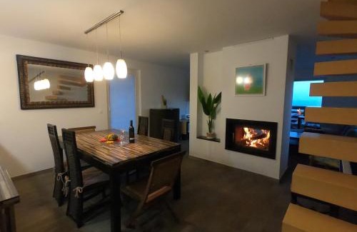 Ambroz pod Krvavcem Casa | Hiša v mesečini - Moonlight house