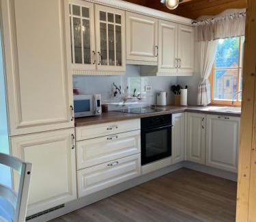 Hrastnik Casa | Hiška Erika - Wood House Erika