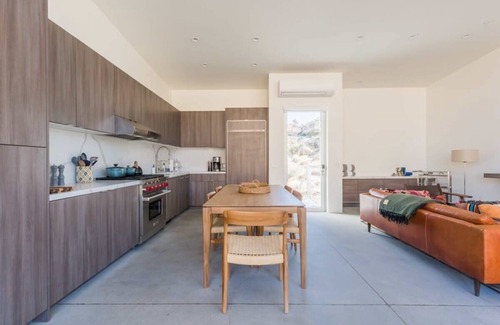 Pioneertown Casa | Hi-Desert Fade By Homestead Modern - Design Retreat w/ Hot Tub, Cowboy Pool + Vi