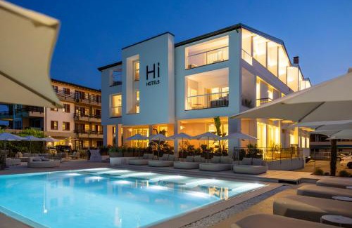Colombare Hotel | Hi Hotels Sirmione - Heated Lakeview Pool