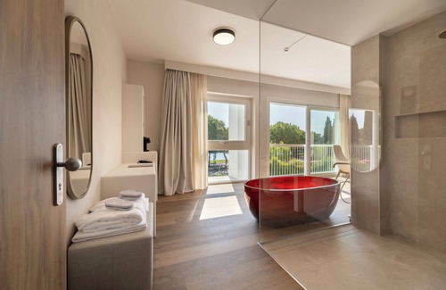 Colombare Hotel | Hi Hotels Sirmione - Lakeview Pool