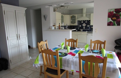 Bagnols-en-Foret Villa | Hiberne en una villa con orientación sur y vallada a 15 km de la Costa Azul. 6 adultos + bebé