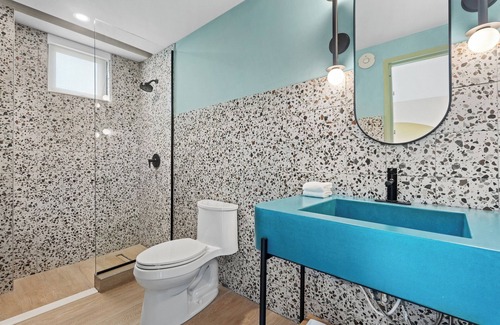Condado Hotel | HiBird- Apartment and Suites Hotel