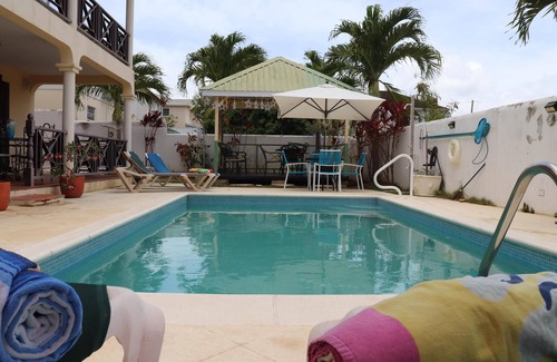 Douglas Apartamento | Hibiscus 3-bed Suite at Sungold House Barbados