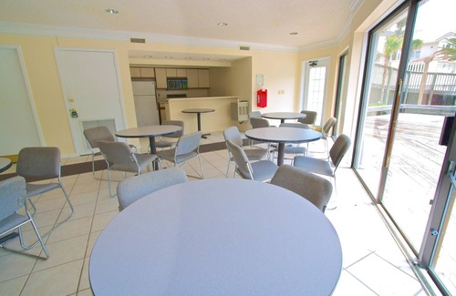 Butler Beach Casa | Hibiscus A103 [2/2] Free Activities! & Oceanfront Wifi 3 Pools