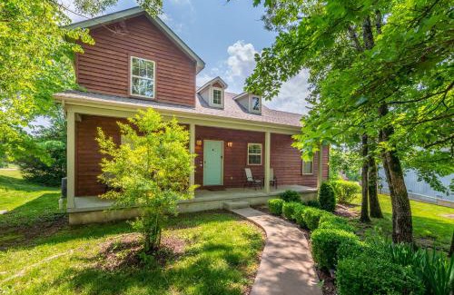 Hollister Casa | Hickory Hideaway with Communal Pool Access