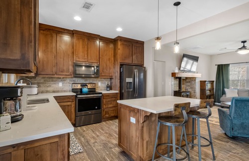 Rogers Casa | Hickory Hill Haven: Waterfront - Hot Tub - Fire Pit - Relax