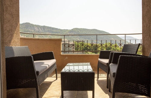 Podmaine Apartamento | Hidden 1BR Oasis in Budva