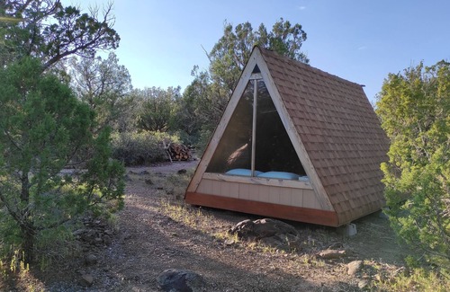 Seligman Cabina | Hidden A-frame cabin in nature on 40 acre private land.