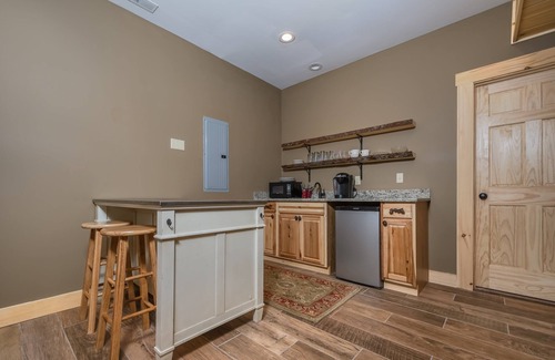 McHenry Casa | Hidden Cove