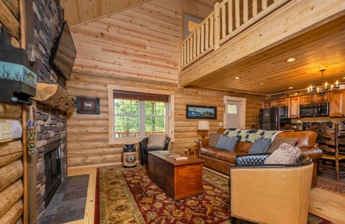 McHenry Casa | Hidden Cove