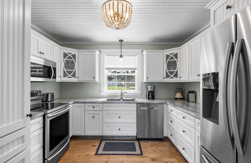 Morell Casa | Hidden Dunes Coastal Cottage with Beach Access