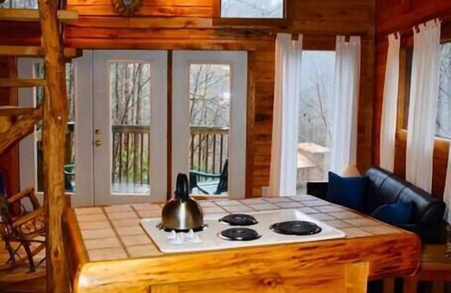 Rogers Cabina | Hidden Falls Cabin | RRG |