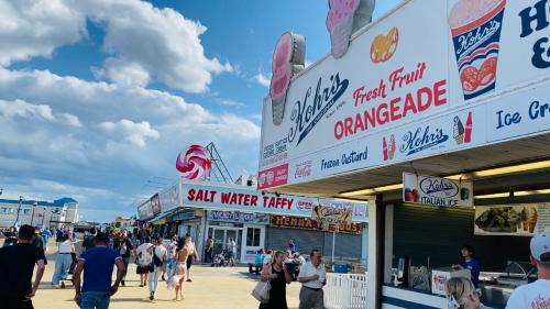 Seaside Heights Apartamento | Hidden Gem 2 Bedroom 2 Bathroom Condo steps to the Beach!