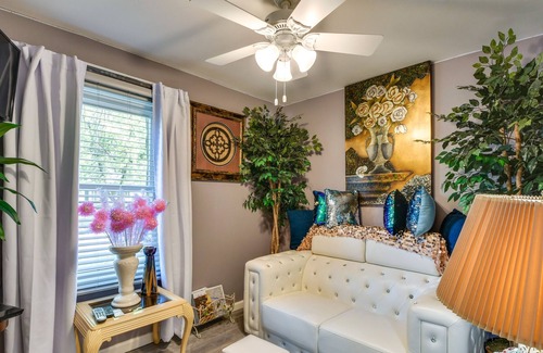 Cahokia Casa | Hidden Gem < 6 Mi to Downtown St Louis!