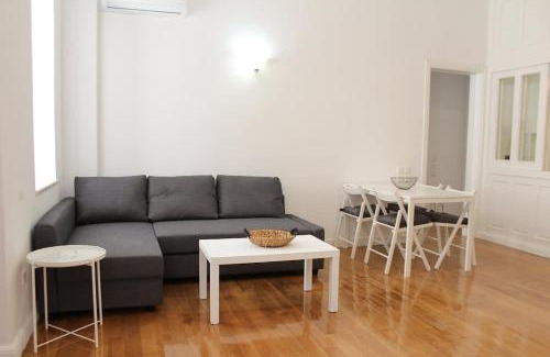 Paleopolis Apartamento | Hidden Gem Convenient & Spacious