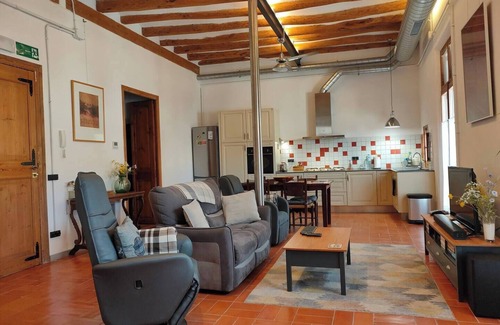 Barbera de la Conca Casa | Hidden Gem: Wine Village Rooftop Retreat