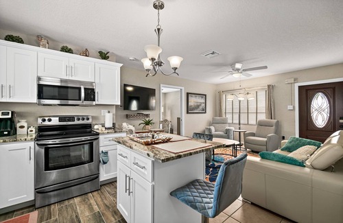 Merritt Island Casa | Hidden gem just a drive from the beach and village