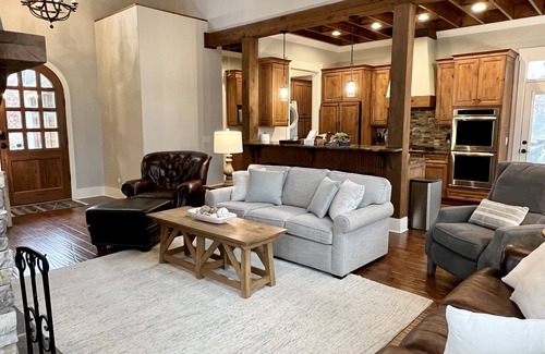 Spring City Casa | Hidden Gem Lakeside Retreat w/Private Dock & Slip