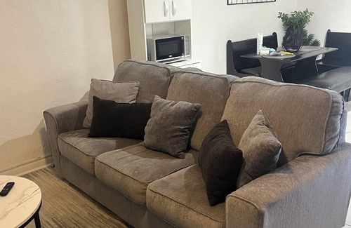 Pahokee Apartamento | Hidden Gem located in Pahokee, FL