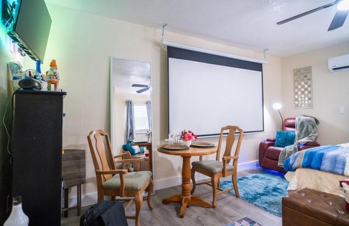 Palmetto Estates Apartamento | Hidden Gem Luxe 1 BEDROOM & Patio