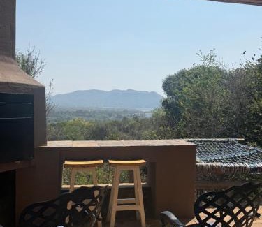 Hartbeespoort Chalet De Esquí | Hidden Gem of Hartees