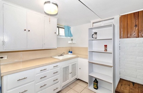 South St. Paul Apartamento | Hidden Gem- Spacious Studio Near Airport