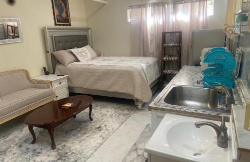 Stevenson Ranch Casa | Hidden Gem
