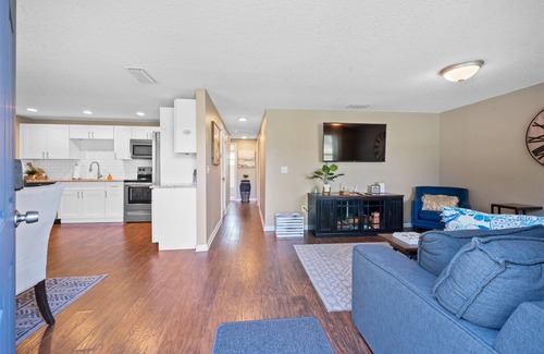 Jacksonville Casa | DISCOUNT for August! Book NOW!!