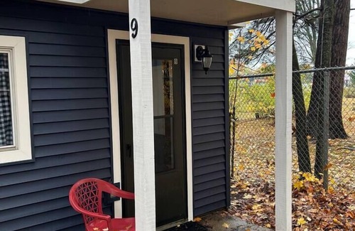 Lake City Cabina | Hidden Haven Cottages - Cottage 9 - Summer Fun