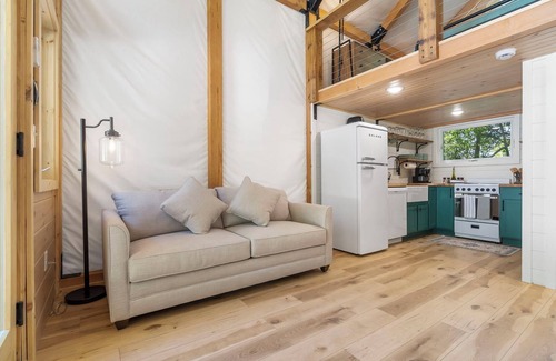 Branson Cabina | Hidden Hollow | Desirable Ozark Glamping!
