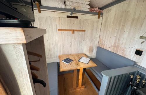 Tintagel Casa | Hidden Hut Shepards Hut Sleeps 2